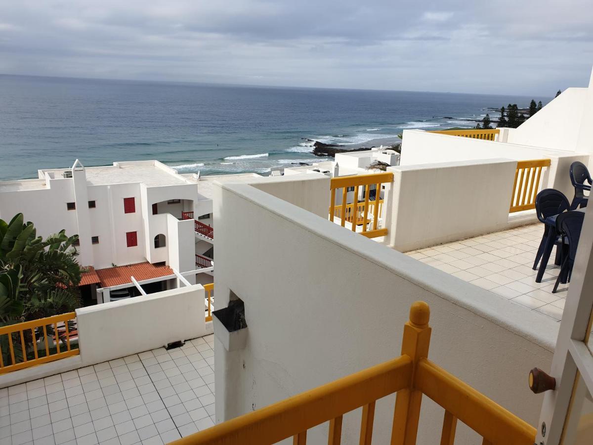 Ballito Santorini Perissa Sea View, walk to beach Esterno foto