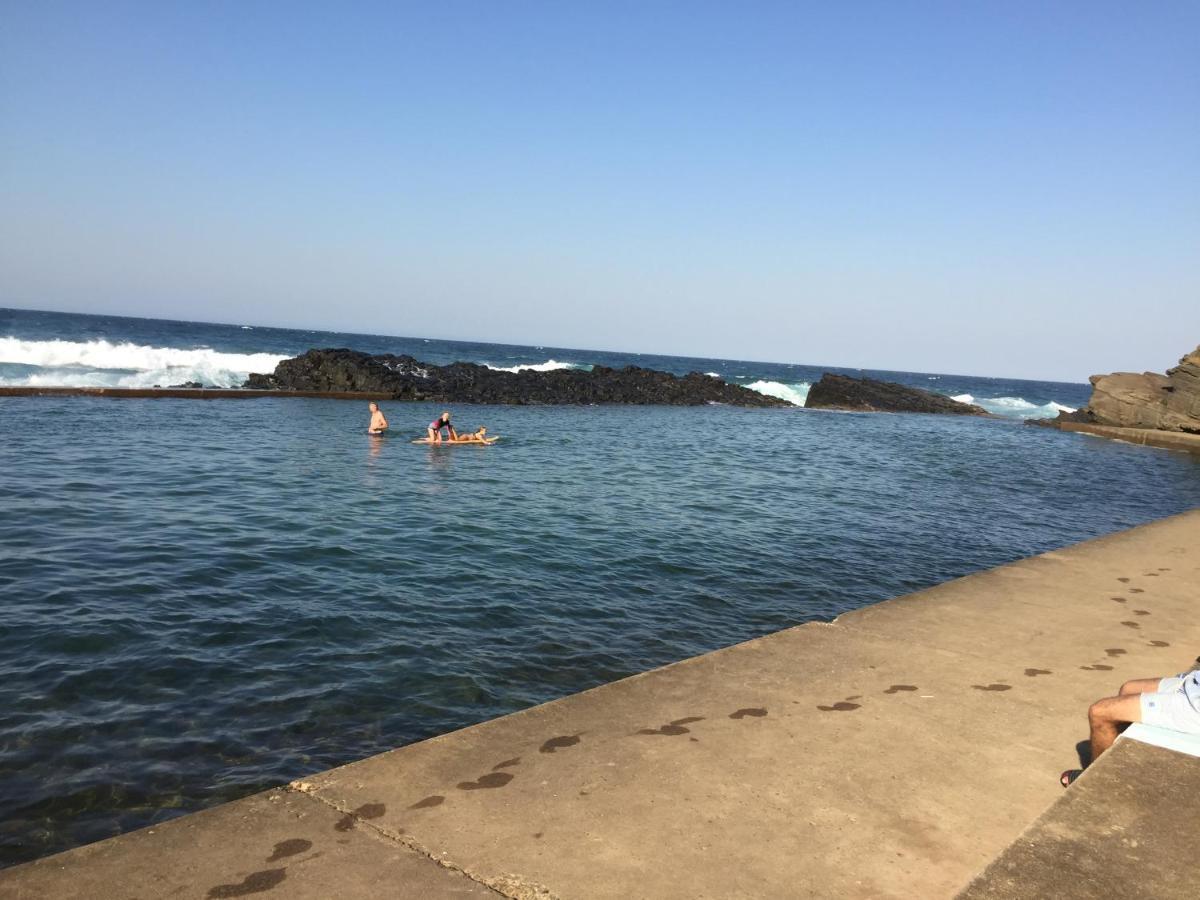 Ballito Santorini Perissa Sea View, walk to beach Esterno foto